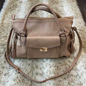 EUC Urban Expressions Tan Large Capacity Sachel